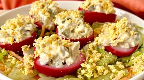 Huevos rellenos Barbie