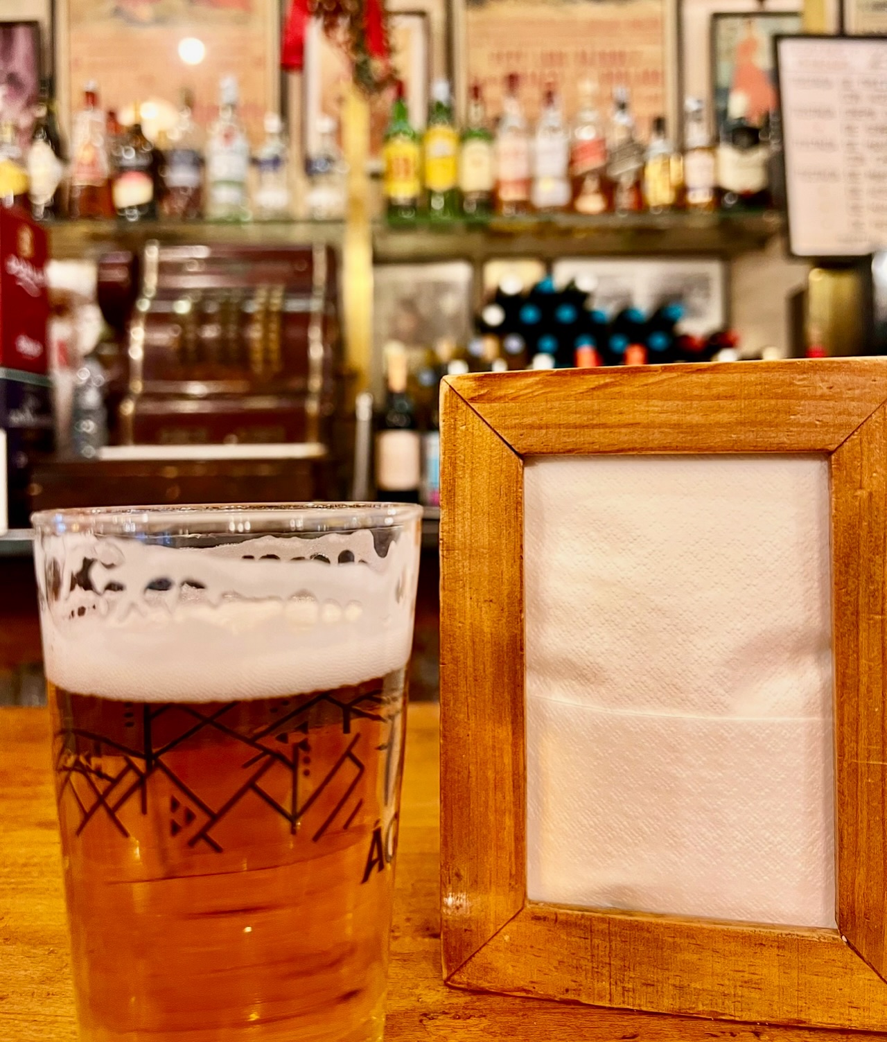 🍺 A mal tiempo, 🙁 buena caña 

🥀 Feliz fin de semana Zampamundos 

#tristeza #findesemana #cañaaqui
